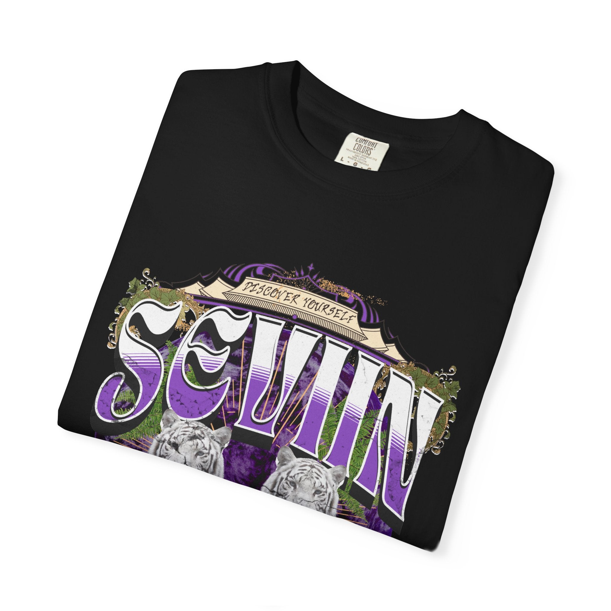 Worldly Leaves Tee